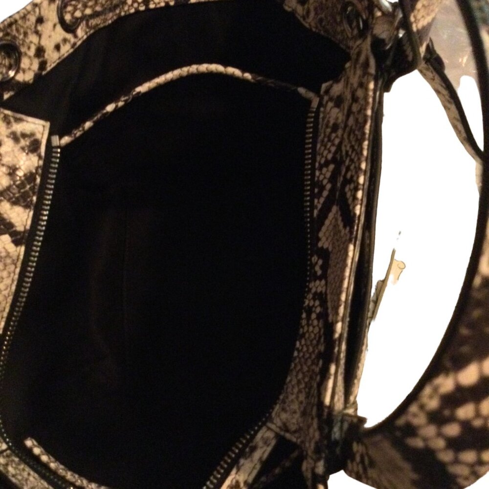 Rebecca Minkoff Crossbody Handbag Purse Black and white Snakeskin Satchel EUC - Picture 5 of 5